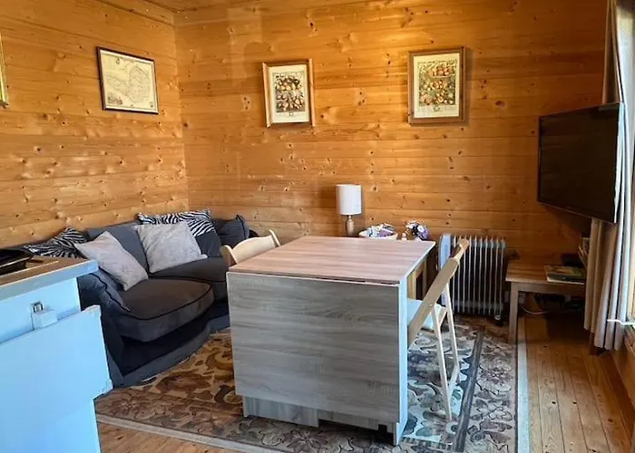 شقة The 'shed' Log Cabin,