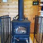 شقة The 'shed' Log Cabin, *