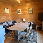 شقة The 'shed' Log Cabin,
