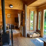 The 'shed' Log Cabin, شقة Bishop Sutton