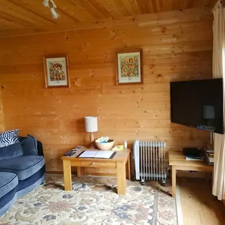 Апартаменты The 'shed' Log Cabin, Bishop Sutton Бристоль